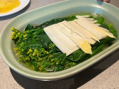 -半山腰·云南菜(侨福芳草地店)
