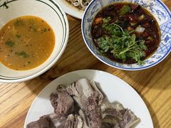 三中高皇招牌羊汤-三中高皇羊肉馆
