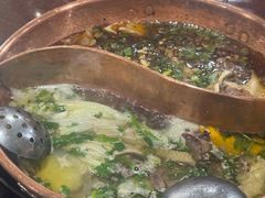 -朝伟清真铜瓢牛肉馆(三十年老·店)