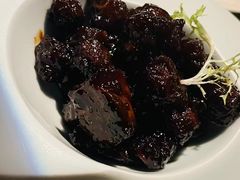 -穹六人间 people 6(岳阳路店)