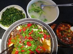 -万重锦·人文川菜馆(骡马市店)