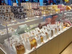 -好利来(奥林匹克购物广场店)
