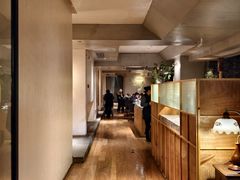 -渝半城经典川粤菜(重庆天地店)