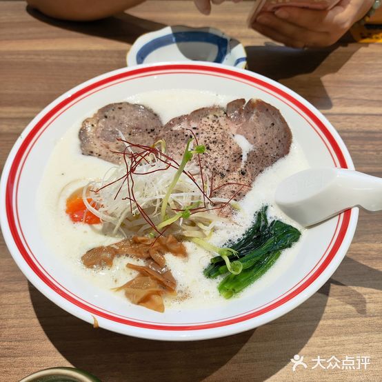 邑鸟麺屋·白家制面(港惠店)