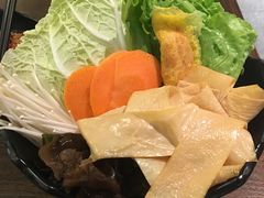 -呷哺呷哺 小火锅 (浦东新欧尚超市店)
