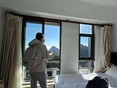 -黄山光明顶山庄