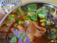 卤香肥肠-鸿顺老铁锅美蛙鱼府(解放碑店)