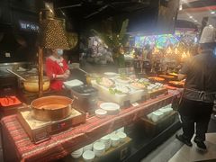 -四海一家自助餐(益田假日广场店)