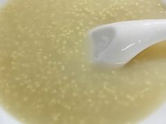 小米粥-宝瑞门钉肉饼店