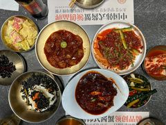 -草家酱蟹炭火烤肉店(珲春南路二店)