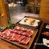 尤其是小料很齐全,最近冬天都去这边吃的火锅