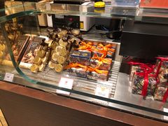 -VENCHI 闻绮(北京国贸商城店)