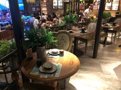大堂-临界音乐酒馆·小龙虾·江湖菜(华熙LIVE·鱼洞店)