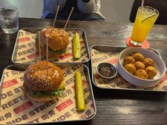 -Side Street街旁(交道口店)