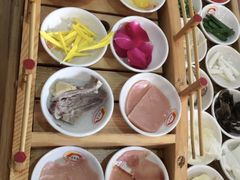-双桥园·云南过桥米线(古城南门店)