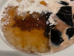 -RUXU入续糖水铺与包(卓悦中心店)