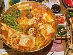 部队火锅-冰川延边料理·炭烤串(原小木屋店)