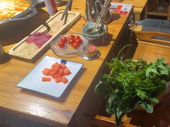 -老凯俚酸汤鱼(鸿通城店)