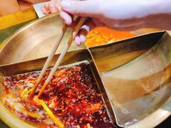 -沸炉重庆老火锅(军事博物馆店)