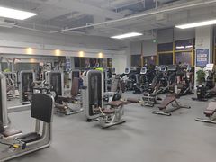 -健变健身俱乐部(前海天虹商场店)