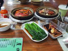 -崖口煲仔饭