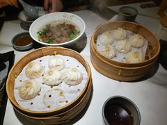 -馋三尺蟹粉小笼(人民广场店)