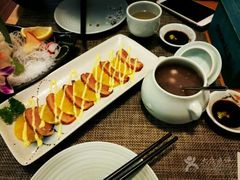 -月见·烧鸟酒场居酒屋(农科路店)