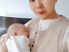 -乐禧母婴全自营月嫂(宝山店)