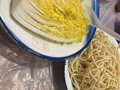-霄汉牛三鲜湖北砂锅菜(万松园2店)