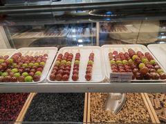 -胖东来生活广场(健康路店)