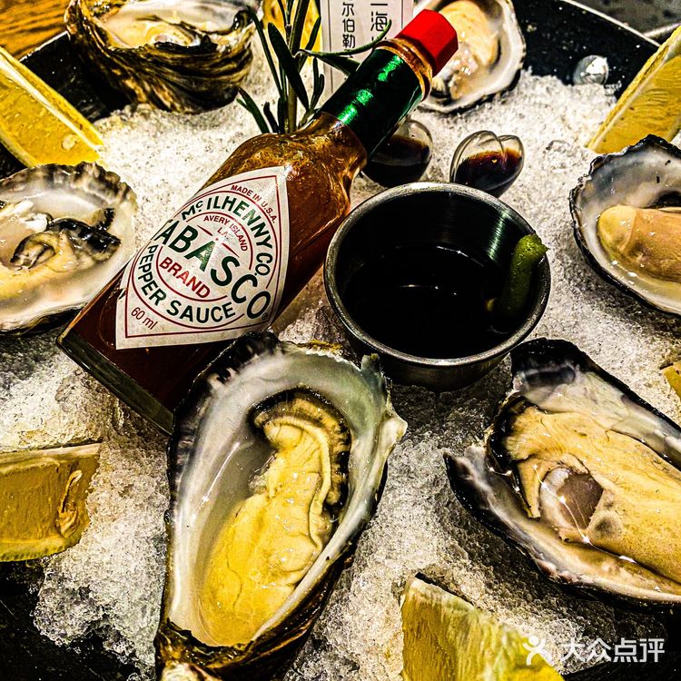 好时镇美式烤肉嘉兴西餐厅天花板