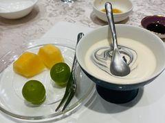 芝麻布丁-新光酒家·河豚·海鲜·蟹料理(浦东店)