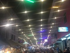 -马林夜市