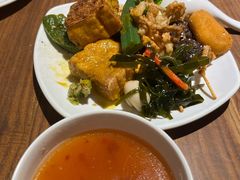 -百荷园蔬食自助餐厅(德辉广场店)