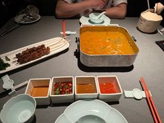-左庭右院鲜牛肉火锅黑金店(陆家嘴中心店)