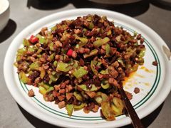 黑三剁-云海肴·汽锅鸡·云南菜(高德置地店)