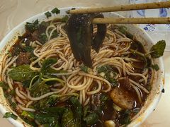 -铭记嘎洒生态鳝鱼(迎春街店)