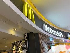 门面-麦当劳(城西银泰店)