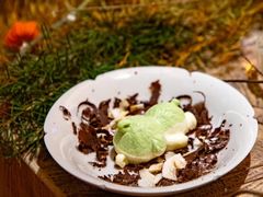 -春树下·树屋花房西餐厅(罍街AS1980店)