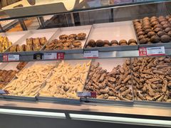 -读酥世家(松江新城地铁站店)