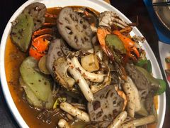 -臻鲜燕海鲜融合餐厅(金陵style店)