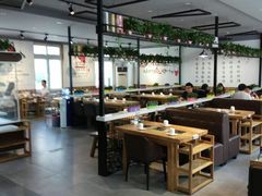 大堂-珍巴奴毛肚牛肉小火锅(四惠店)