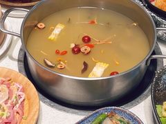 -煲王粤菜餐厅(中侨中心店)