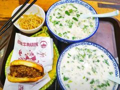 -穆得·老周家牛肉烧饼(普利街店)