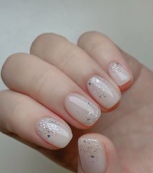 -桃色美甲沙龙