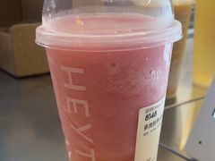 -喜茶(上海淮海中路渔阳里店)