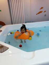 -马博士婴幼儿游泳馆(广安门旗舰店)