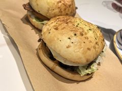 -必胜客(松雷店)