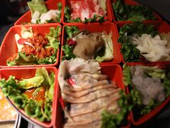 -热火朝天鲜切牛肉火锅(南强街巷店)