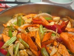 -黄记煌三汁焖锅(新佳丽江汉路店)